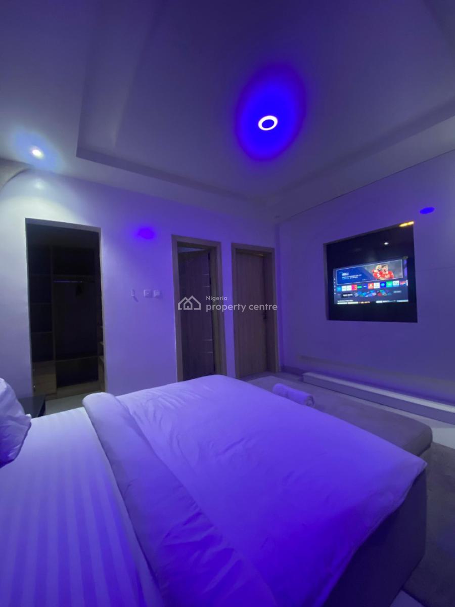 Comfy 2 Bedroom, Ikate/chisco, Lekki, Lagos, Flat / Apartment Short Let