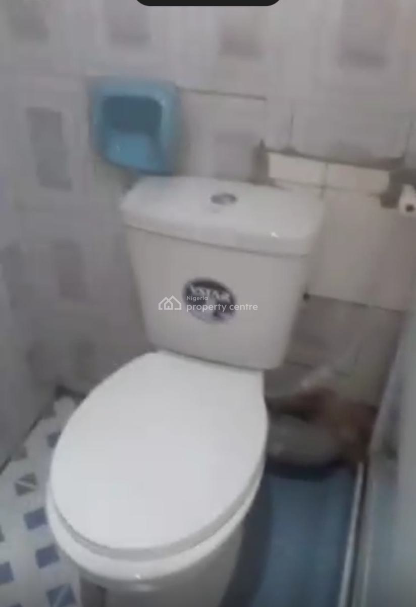 7 Bedrooms Detached Duplex with 2 Rooms Bq Attached, Gbagada Phase 2 Estate, Gbagada, Lagos, Detached Duplex for Rent