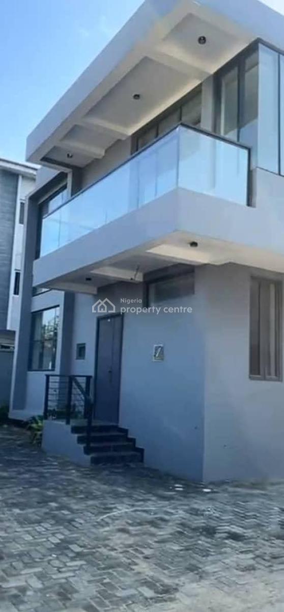 5 Bedroom Duplex with Bq, New Road, Lekki Phase 1, Lekki, Lagos, Semi-detached Duplex for Rent