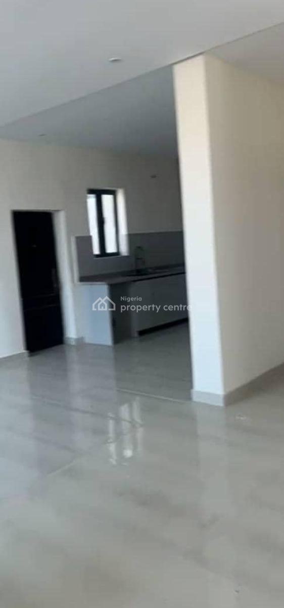5 Bedroom Duplex with Bq, New Road, Lekki Phase 1, Lekki, Lagos, Semi-detached Duplex for Rent