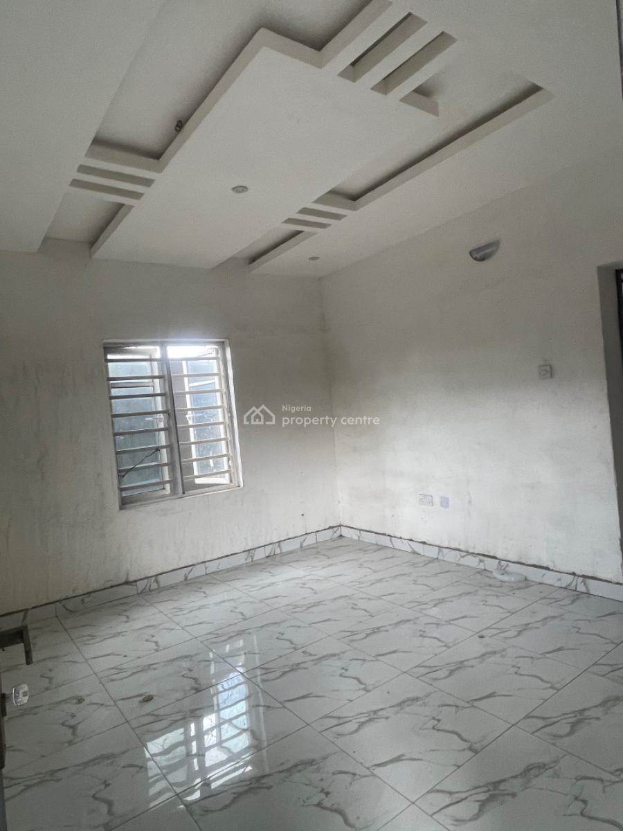 Newly Built 2 Bedroom Flat, Iwaya, Yaba, Lagos, Flat / Apartment for Rent