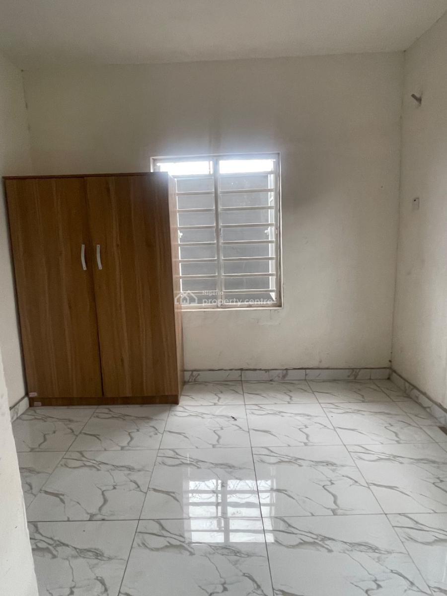 Newly Built 2 Bedroom Flat, Iwaya, Yaba, Lagos, Flat / Apartment for Rent