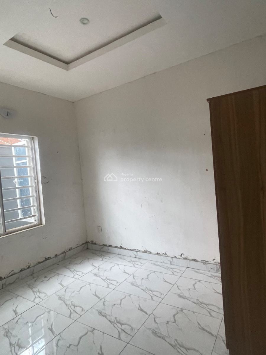 Newly Built 2 Bedroom Flat, Iwaya, Yaba, Lagos, Flat / Apartment for Rent