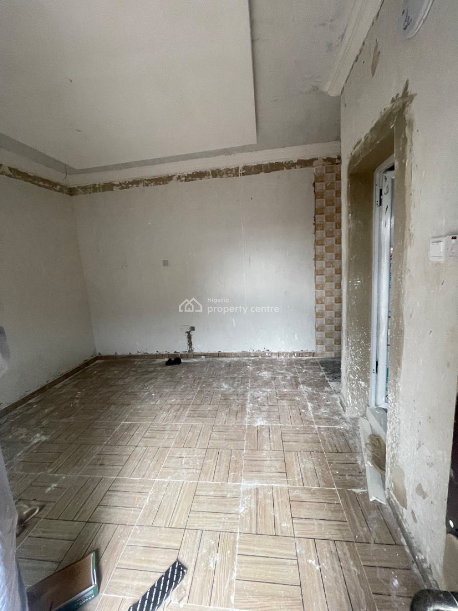 Standard Studio Apartment, Iwaya, Yaba, Lagos, Flat / Apartment for Rent