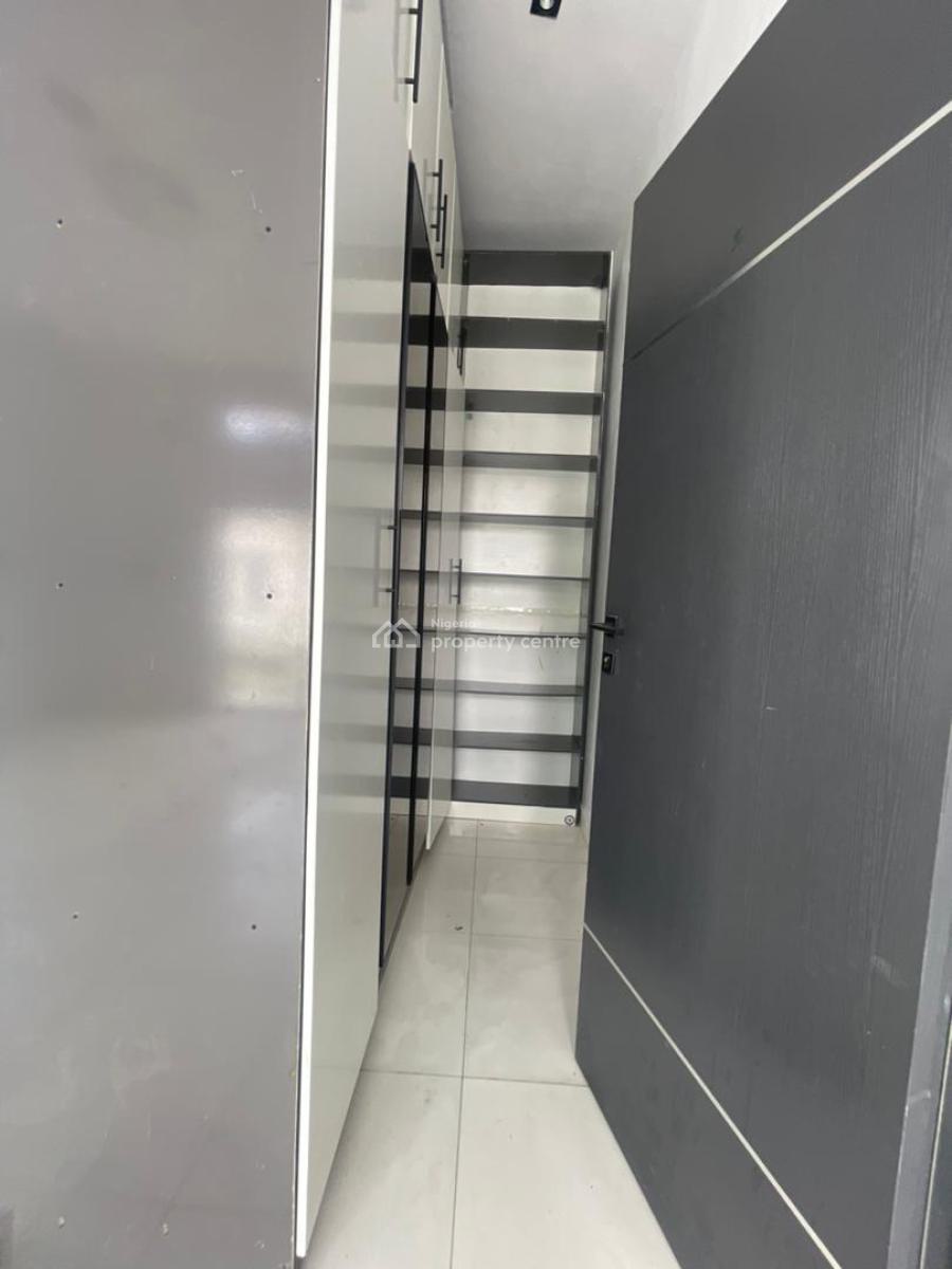 Exquisite Self Compound 4 Semi Detached Home with a Bq, Ikota, Lekki, Lagos, Semi-detached Duplex for Sale