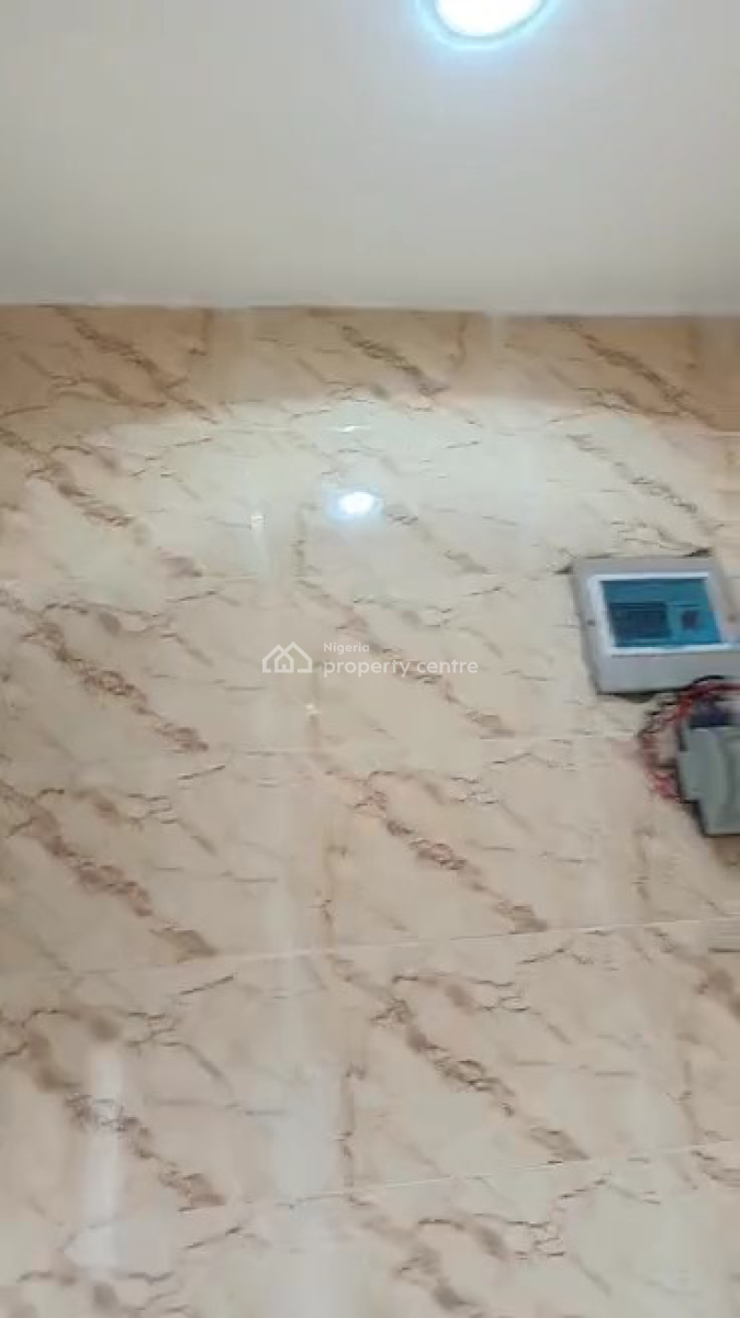 Lovely Brand New Self Contain, Onike, Yaba, Lagos, Flat / Apartment for Rent