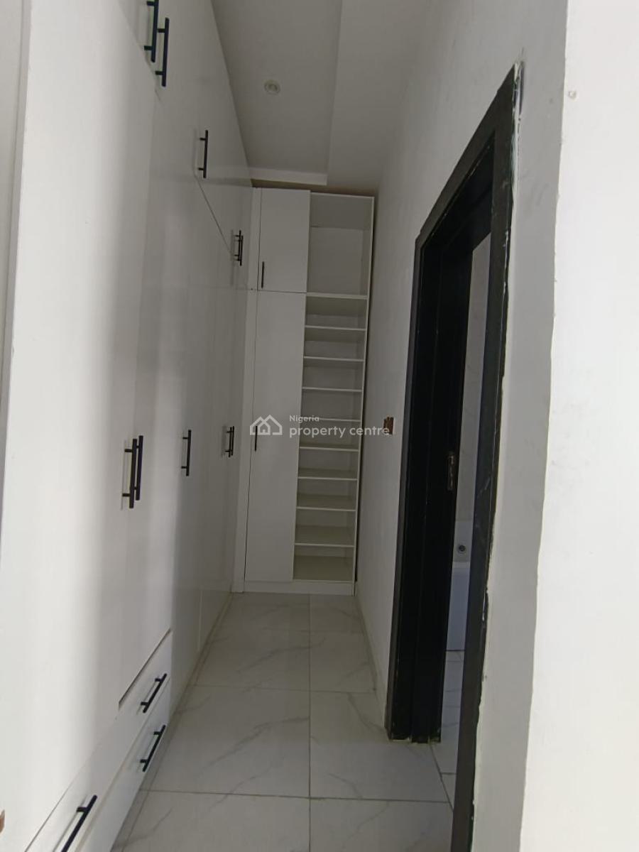 Spacious and Elegantly Finished 4-bedroom Terrace Duplex, 7 Minutes From Victoria Island to The Location. Off The Lagos-coastal, Igbo Efon, Lekki, Lagos, Terraced Duplex for Rent