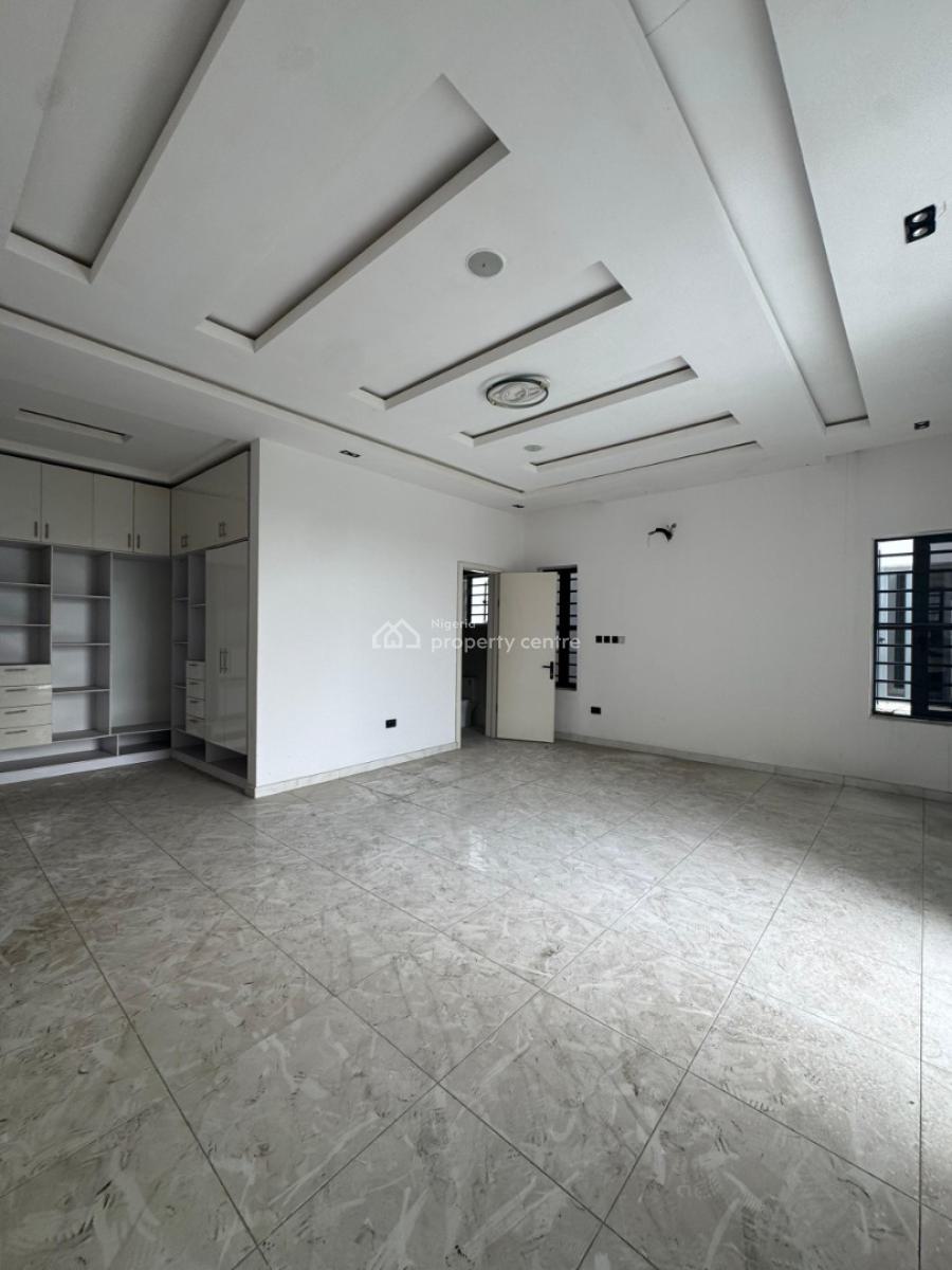Spacious 5-bedroom Detached Duplex, Osapa, Lekki, Lagos, Detached Duplex for Sale