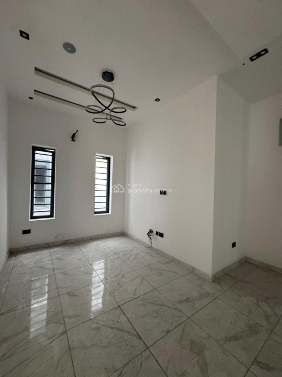 Spacious 5-bedroom Detached Duplex, Osapa, Lekki, Lagos, Detached Duplex for Sale