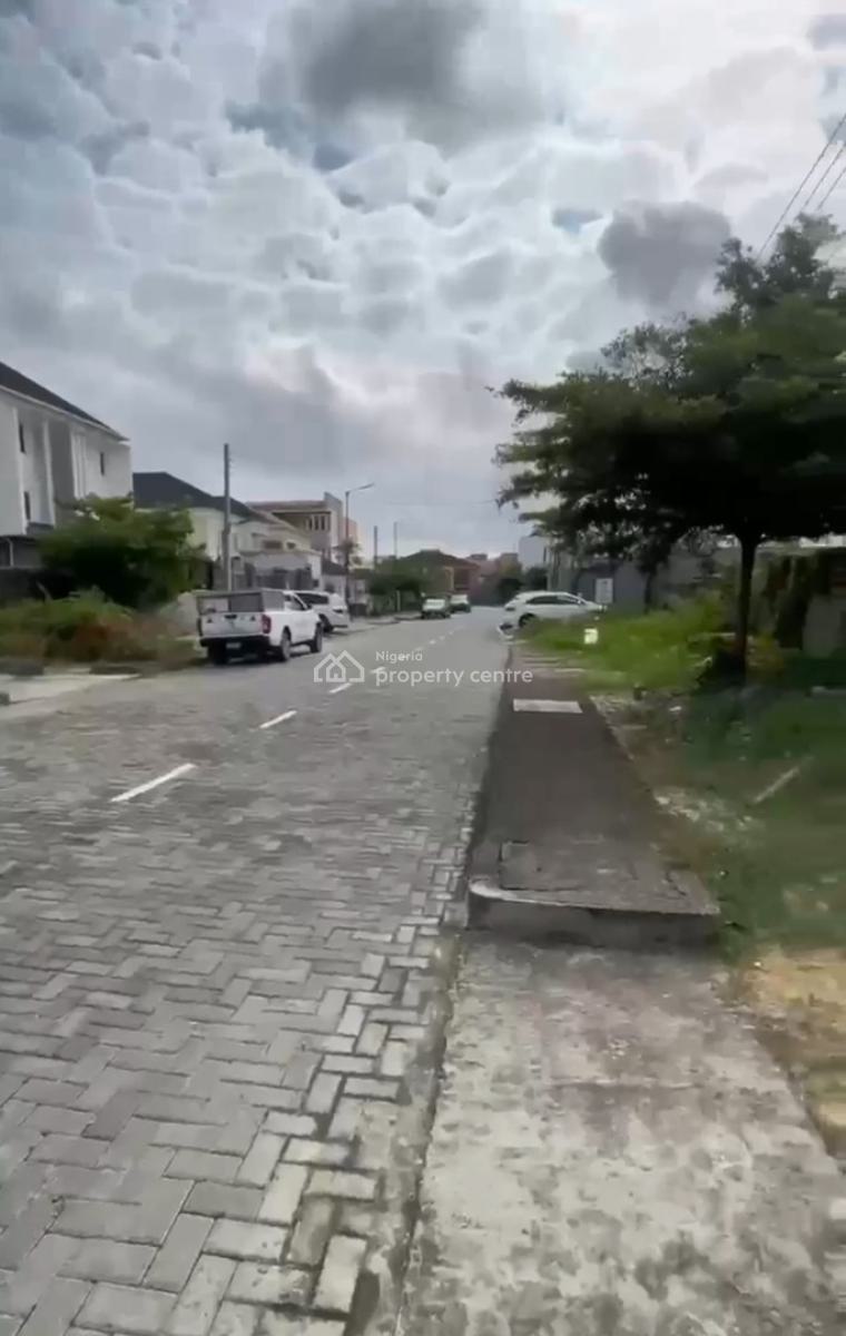 Fenced and Gated 1,139sqms Land, U3 Estate, Lekki Phase 1, Lekki, Lagos, Residential Land for Sale