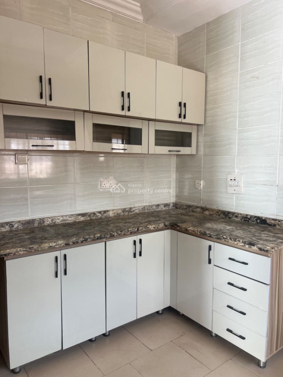 Standard 2-bedroom Apartment, Von Axis, Lugbe District, Abuja, Semi-detached Bungalow for Rent