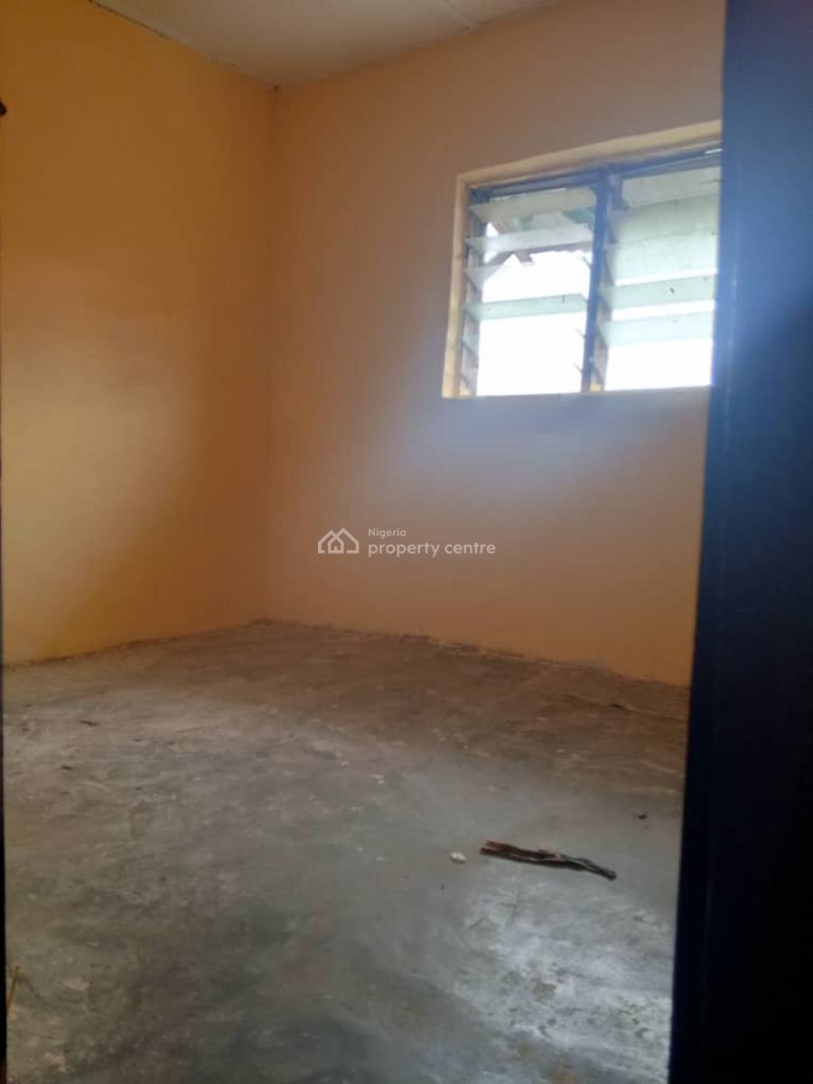 Very New and Standard Mini Flat, Ebute Metta East, Yaba, Lagos, Mini Flat (room and Parlour) for Rent