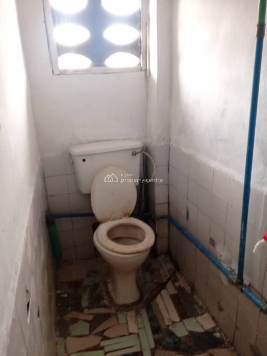 Very New and Standard Mini Flat, Ebute Metta East, Yaba, Lagos, Mini Flat (room and Parlour) for Rent