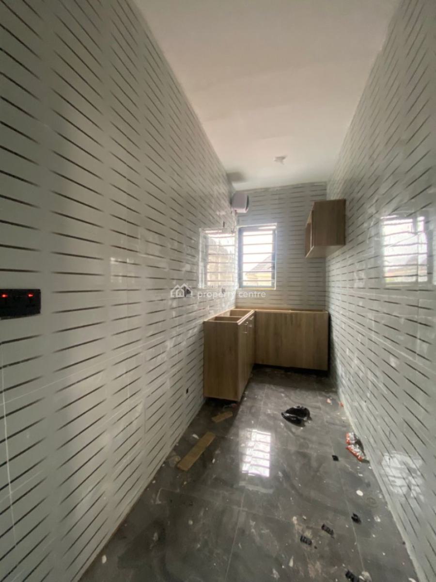 Brand New Executive and Luxury, Via Thera Annex, Sangotedo, Ajah, Lagos, Flat / Apartment for Rent