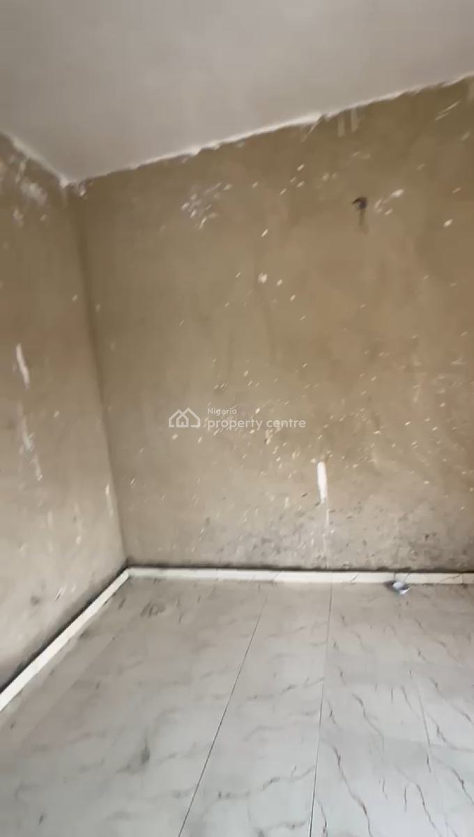 Newly Built and Spacious 3 Bedroom Apartment, Off Pedro Road, Shomolu, Lagos, Flat / Apartment for Rent