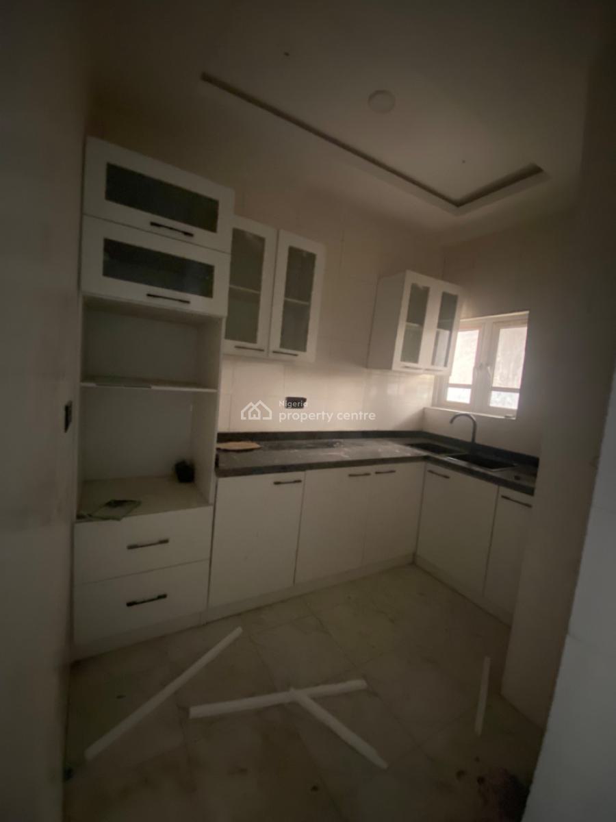 Brand New Luxury 2bedroom Flat, Oakland Estate, Behind Blenco, Ajah, Lagos, Flat / Apartment for Rent