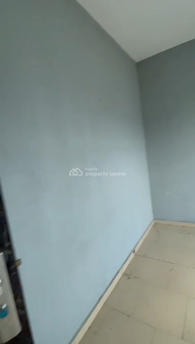 Standard and Spacious Miniflat Bungalow, Off Agboyi Road, Alapere, Ketu, Lagos, Mini Flat (room and Parlour) for Rent