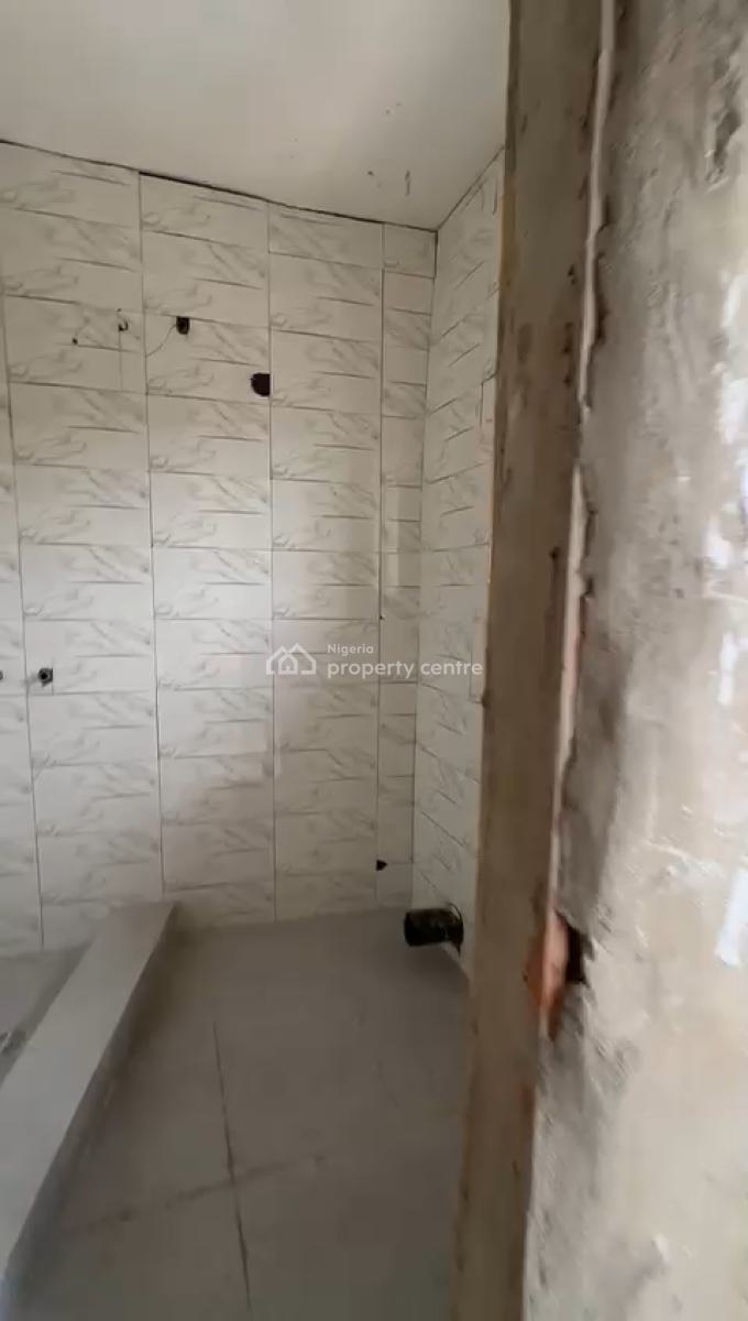 Newly Built and Standard 2 Bedroom Apartment, Upstairs, Off Pedro Road, Shomolu, Lagos, Flat / Apartment for Rent