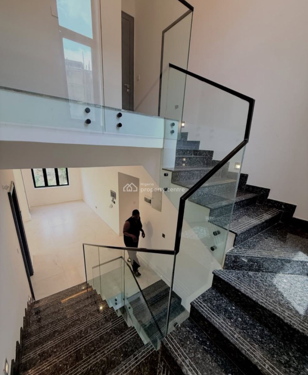 5 Bedrooms Ultra Modern Masterpiece, Guzape District, Abuja, Detached Duplex for Sale