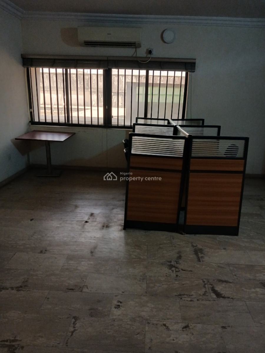 5 Bedroom  Detached House with Swimming Pool and 2 Room Bq, Off Ligali Ayorinde., Victoria Island (vi), Lagos, House for Rent