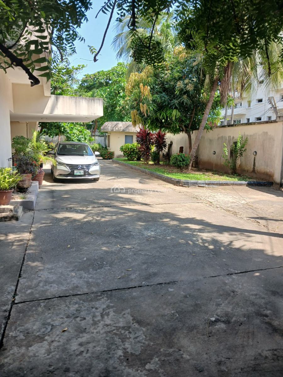 5 Bedroom  Detached House with Swimming Pool and 2 Room Bq, Off Ligali Ayorinde., Victoria Island (vi), Lagos, House for Rent