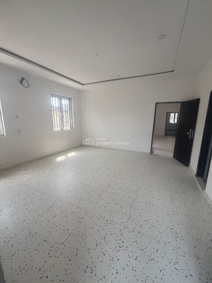 4bedroom Duplex Terrace, Diamond Estate, Sangotedo, Ajah, Lagos, Flat / Apartment for Rent