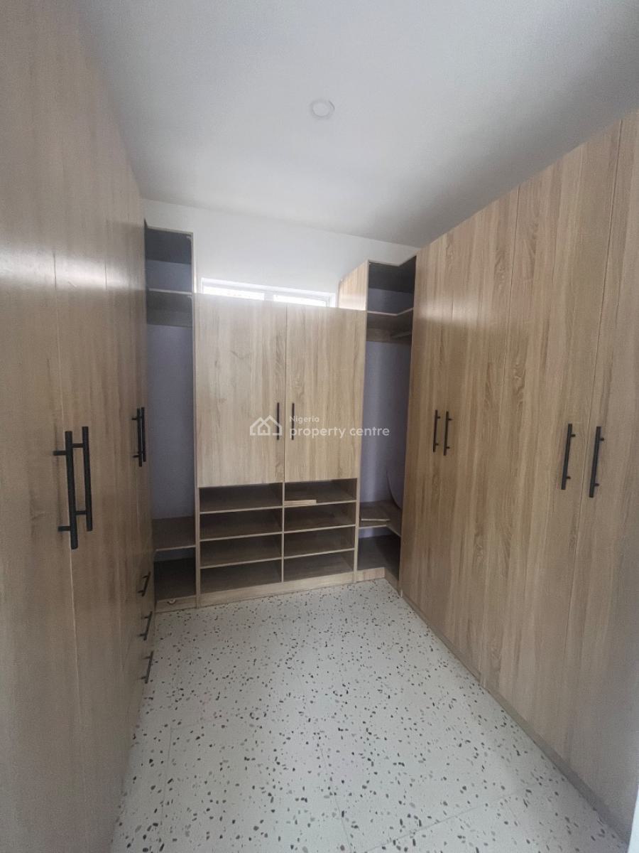 4bedroom Duplex Terrace, Diamond Estate, Sangotedo, Ajah, Lagos, Flat / Apartment for Rent
