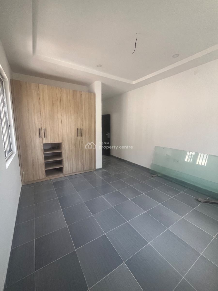 4bedroom Duplex Terrace, Diamond Estate, Sangotedo, Ajah, Lagos, Flat / Apartment for Rent
