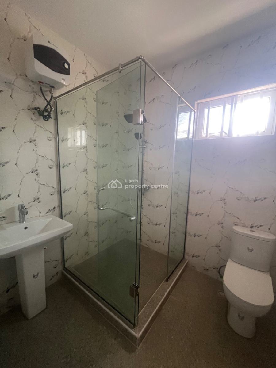 4bedroom Duplex Terrace, Diamond Estate, Sangotedo, Ajah, Lagos, Flat / Apartment for Rent