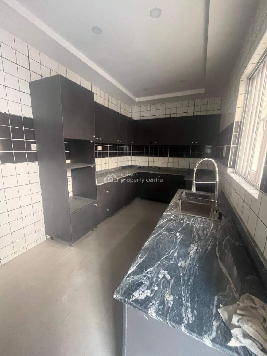 4bedroom Duplex Terrace, Diamond Estate, Sangotedo, Ajah, Lagos, Flat / Apartment for Rent