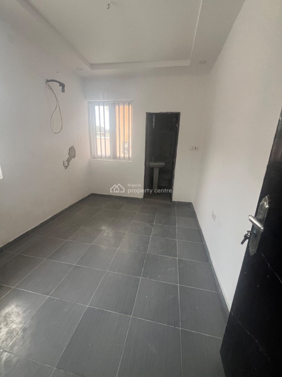 4bedroom Duplex Terrace, Diamond Estate, Sangotedo, Ajah, Lagos, Flat / Apartment for Rent
