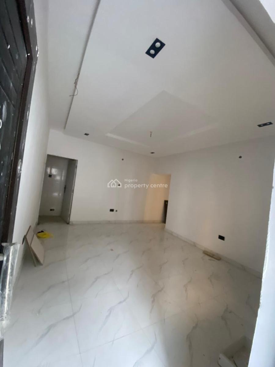 an Executive Two Bedroom Flat, Springforth Estate After Lagos Business School Skymall Sangotedo Ajah, Lekki, Lagos, Flat / Apartment for Rent