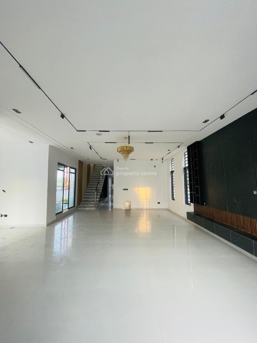 Lovely Built 6 Bedroom Detached Plus Bq in a Secured Estate, Chevron, Lekki, Lagos, Detached Duplex for Sale