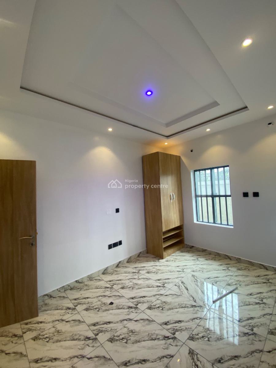 Standard Two Bedroom Apartment, Hope Estate Area Ogombo, Ajah, Lagos, Flat / Apartment for Rent