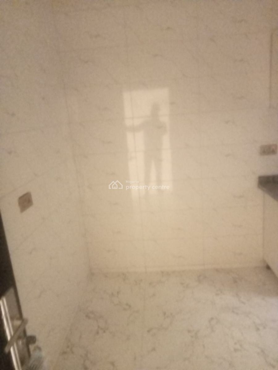 2 Bedroom Apartment, Arad Road, Kubwa, Abuja, Flat / Apartment for Rent