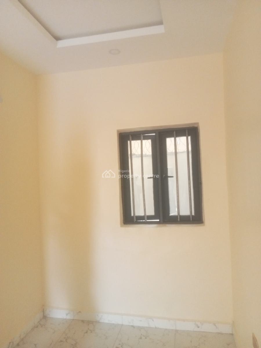 2 Bedroom Apartment, Arad Road, Kubwa, Abuja, Flat / Apartment for Rent