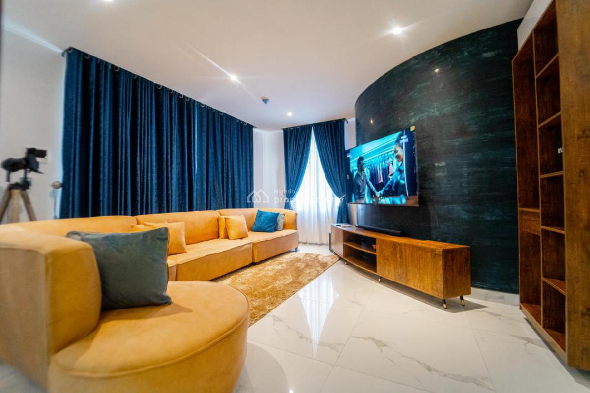 Lovely 2 Bedroom Apartment with Gym House, Victoria Island (vi), Lagos, Flat / Apartment Short Let