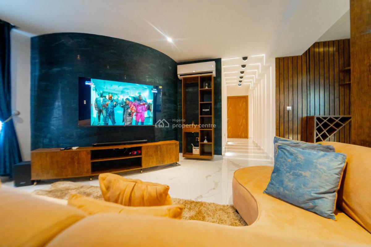 Lovely 2 Bedroom Apartment with Gym House, Victoria Island (vi), Lagos, Flat / Apartment Short Let