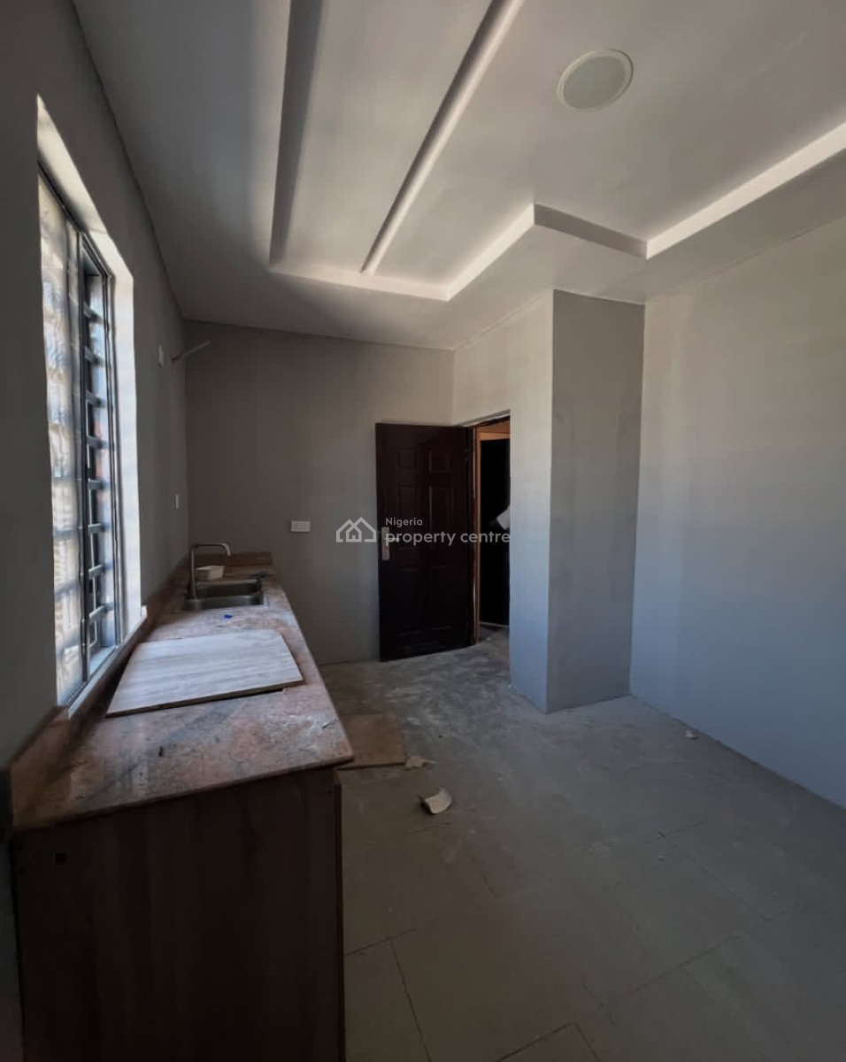Fully Service 3 Bedroom Flat with Bq, Ologolo, Lekki, Lagos, House for Rent