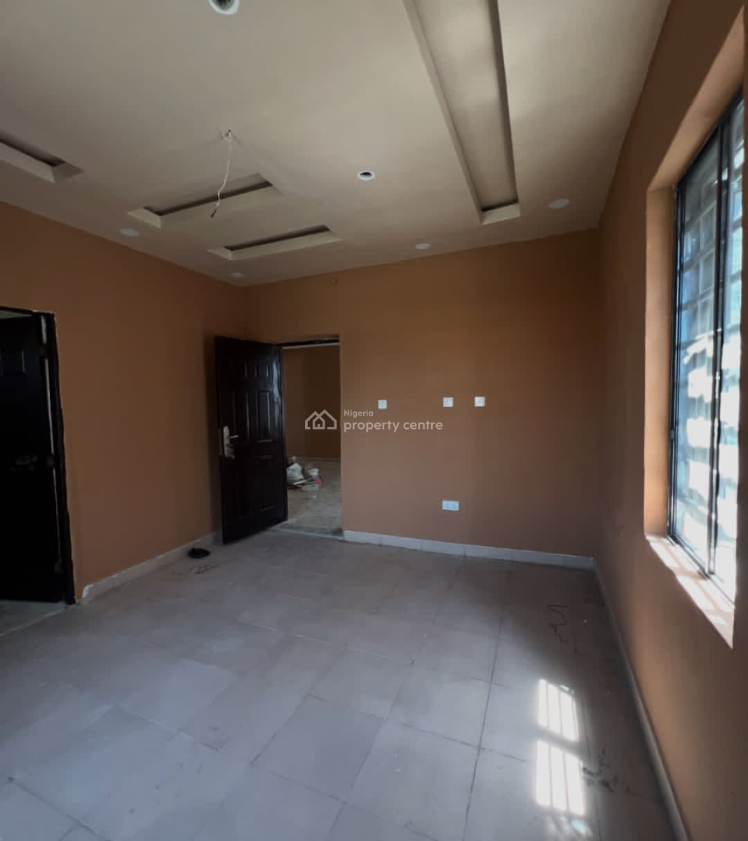 Fully Service 3 Bedroom Flat with Bq, Ologolo, Lekki, Lagos, House for Rent