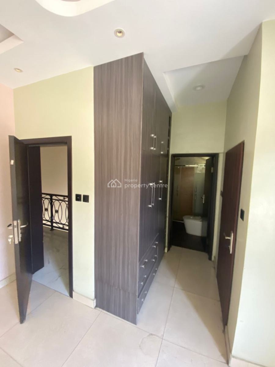 Spacious 4 Bedroom Semi-detached Duplex, Ajah, Lagos, Semi-detached Duplex for Sale