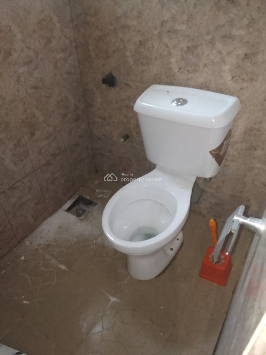 Spacious Luxury Selfcon with Excellent Features, Victory Estate Rd, Ogombo, Ajah, Lagos, Self Contain (single Rooms) for Rent