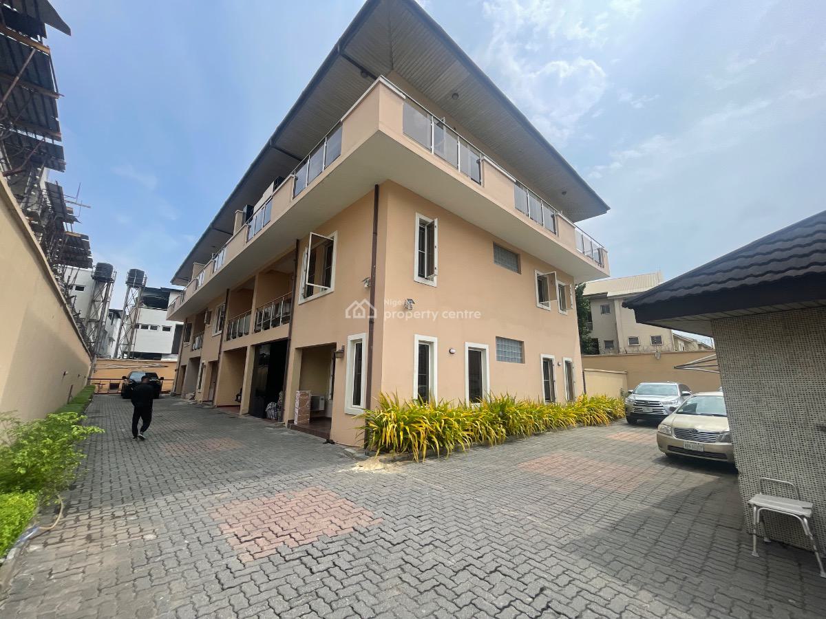 5-bedroom Terrace Duplex Offers Premium Comfort in One of Ikoyi, Parkview, Ikoyi, Lagos, Terraced Duplex for Rent