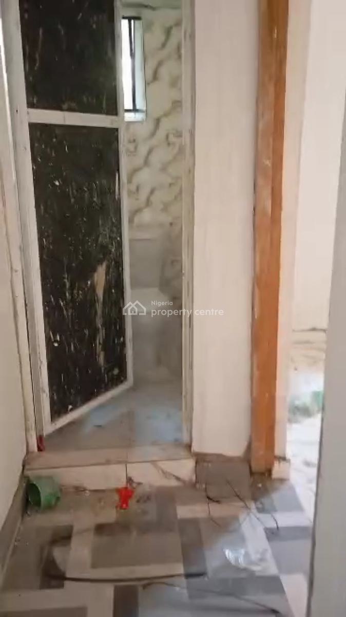 Decent and Newly Built Mini Flat, Oworonshoki, Shomolu, Lagos, Mini Flat (room and Parlour) for Rent