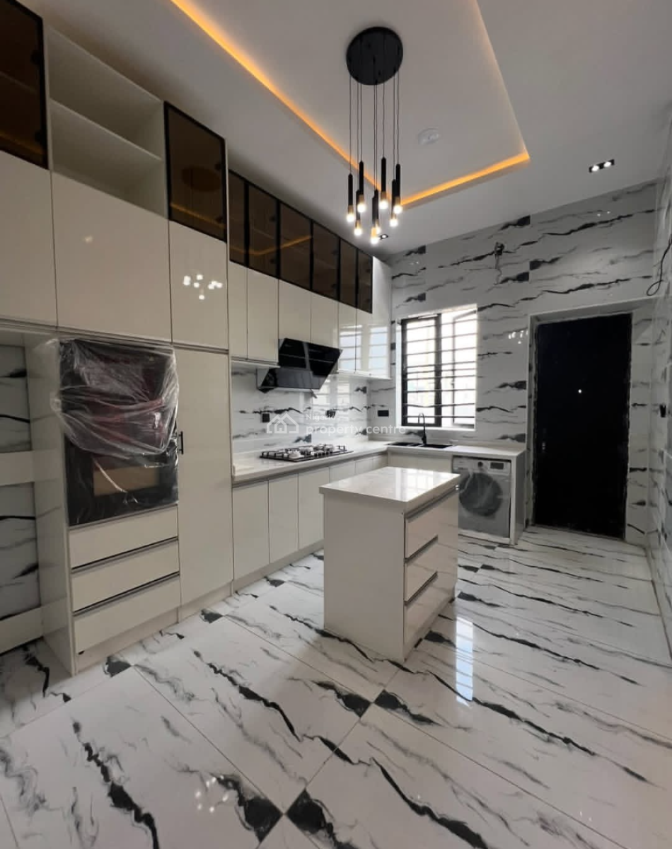 Spacious 5 Bedroom Fully Detached Duplex with Bq, Ajah, Lagos, Detached Duplex for Rent