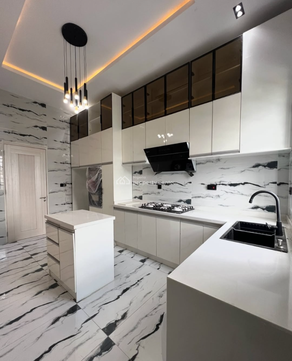 Spacious 5 Bedroom Fully Detached Duplex with Bq, Ajah, Lagos, Detached Duplex for Rent