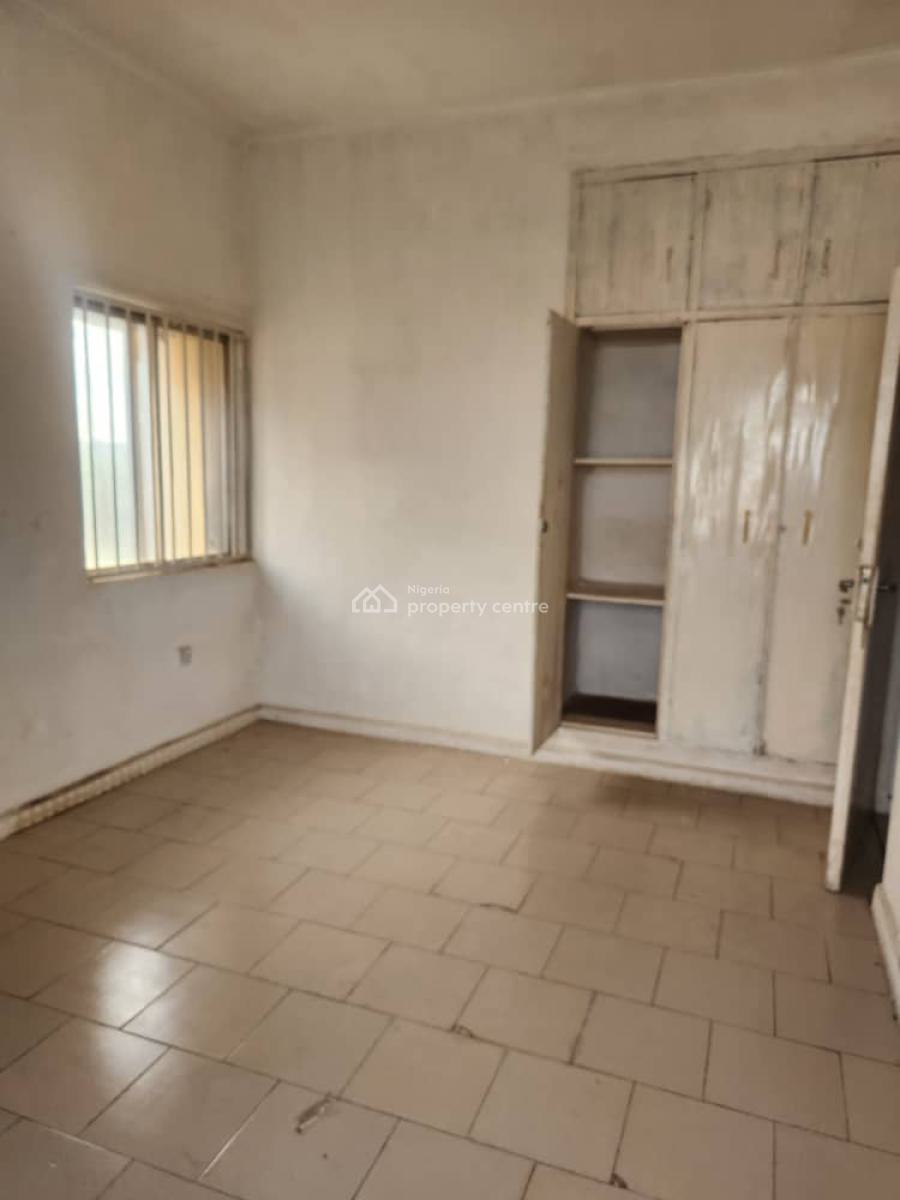Spacious 3 Bedroom Flat, Wuye, Abuja, Flat / Apartment for Rent