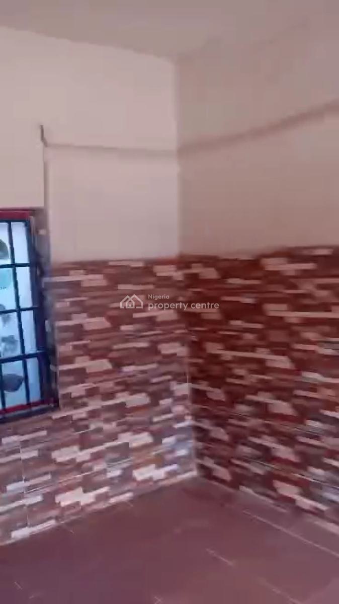 Portable and Decent Mini Flat, Oworonshoki, Shomolu, Lagos, Mini Flat (room and Parlour) for Rent