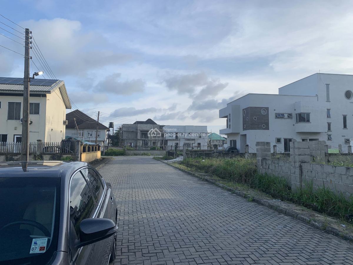 2214sqm Land ( Will Contain 6units of Duplexes )-- Governors Consent, Pearl Gardens Estate Off Monastery Road, Sangoteddo, Lekki, Lagos, Residential Land for Sale