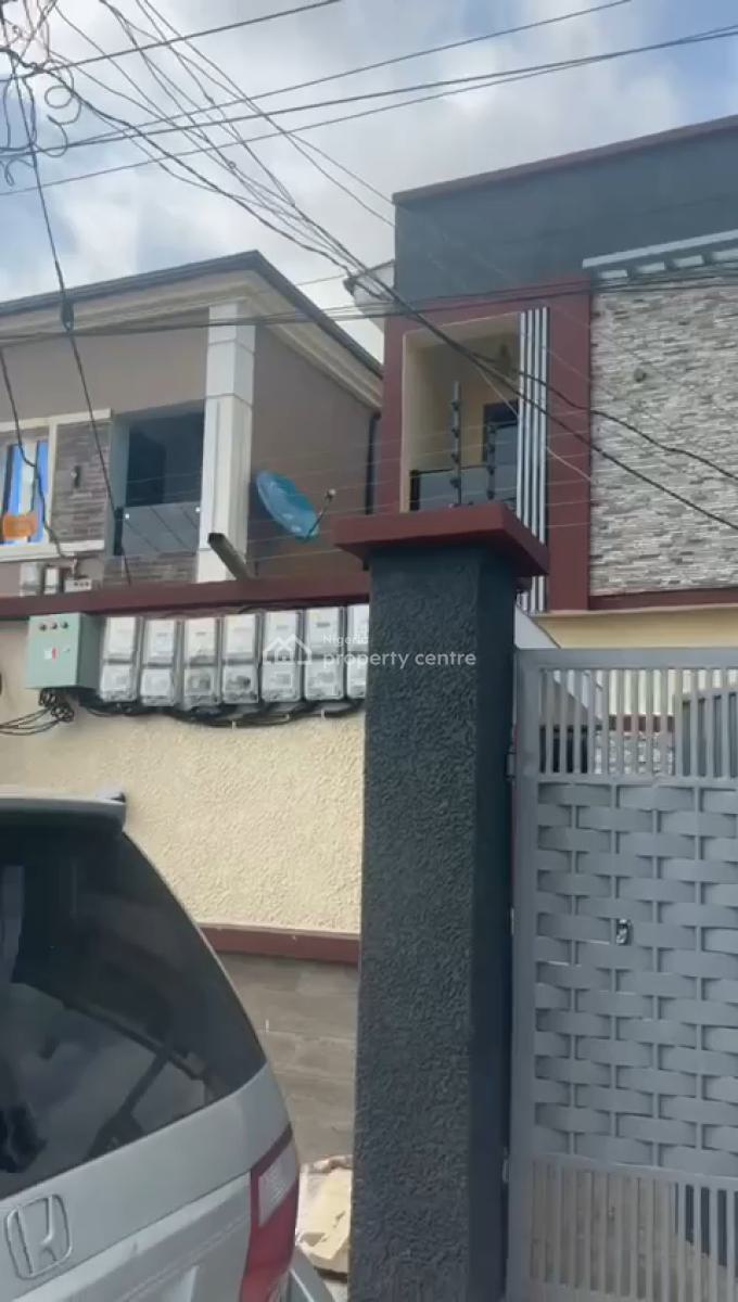 Executive Newly Built Spacious Self Contain Upflat, Off Pedro Road Close to Charlie Boy, Gbagada, Lagos, Self Contain (single Rooms) for Rent